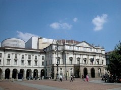 6514687-world-s-famous-theater-scala-in-milan-italy.jpeg